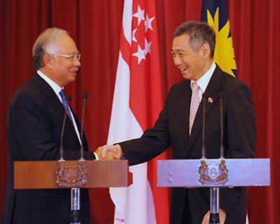 Najib Razak and Lee Hsien Loong, By: PMO