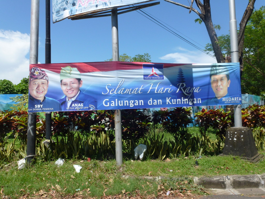 Billboard of the Democrats, wishing Balinese a happy Galungan & Kuningan, By: Sitta van Bemmelen