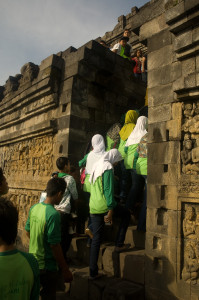 Schoolchildren at the Borobudur, By: Ogi Fran