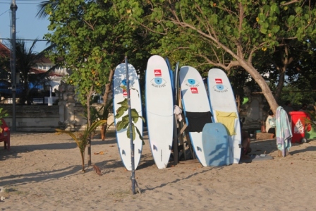 Surfboards for rent on Kuta beach, By: Prima Ayu