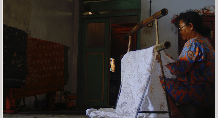 Home production of batik in Lasem, By: Labodalih Sembiring