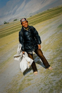 Agustinus Wibowo, backpacker, tourist or flashpacker? In Afghanistan he became 'sandalpacker' and 'sackpacker'