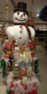 Ho ho ho, the snowman has arrived in Indonesia, By: Kenneth Yeung