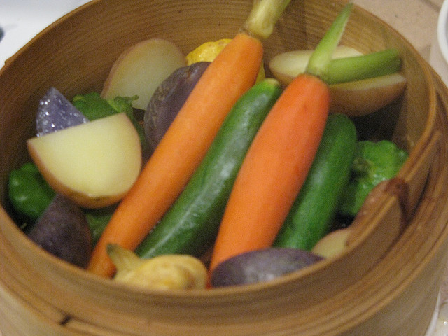 Steamed vegetables, a healthy way of cooking