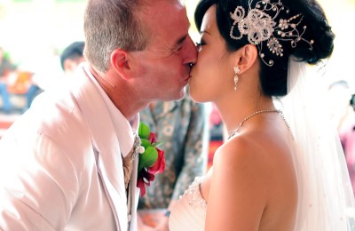 Andrew and Imelda at their wedding ceremony on Bali