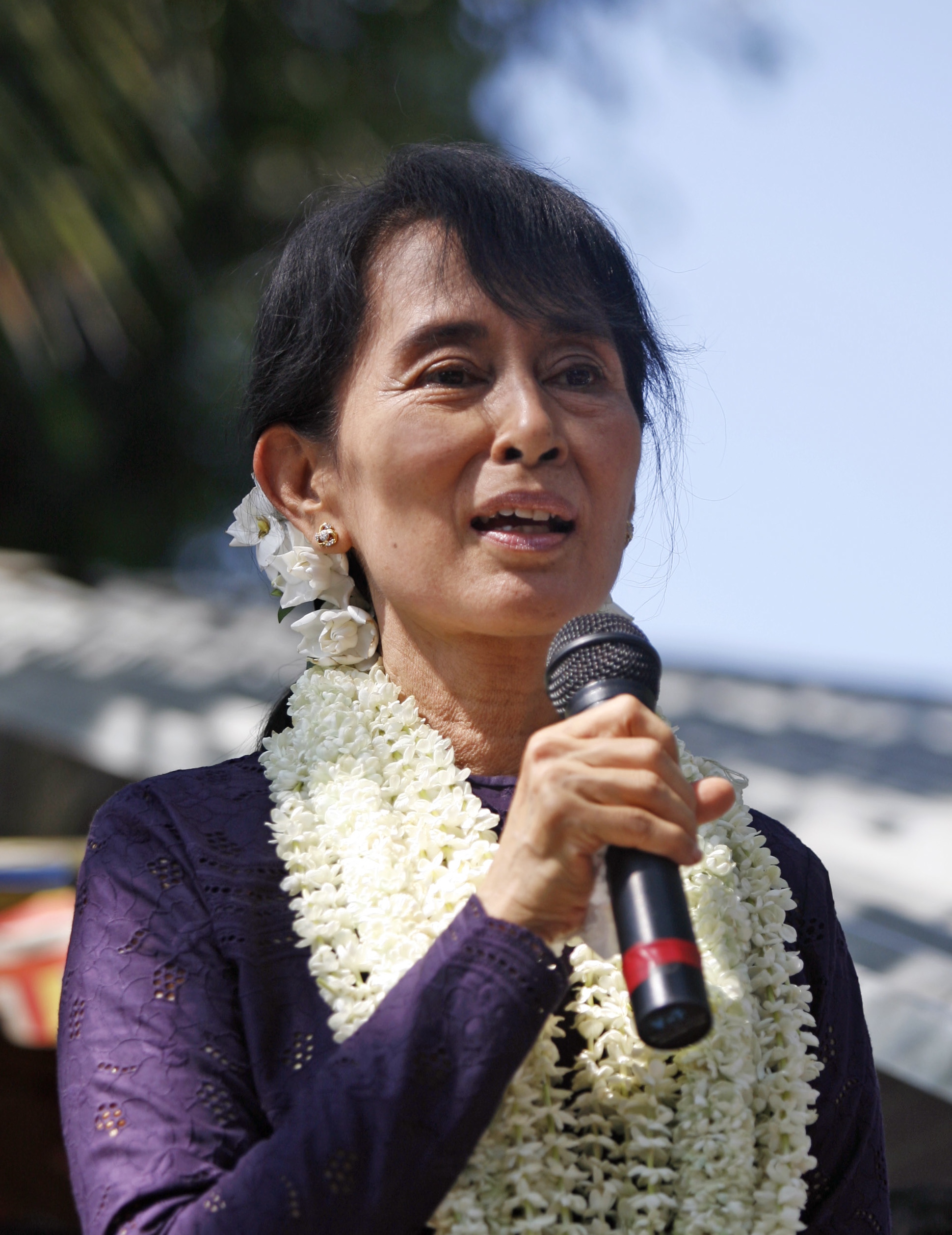 The Lady Of Burma Aung San Suu Kyi Latitudes