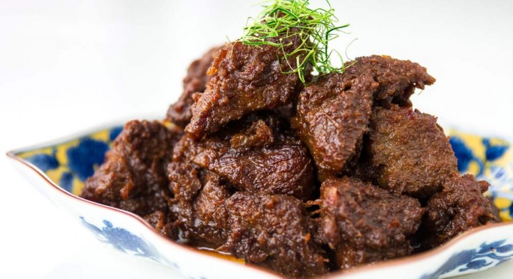 https://latitudes.nu/ ramadan-recipes-dry-beef-rendang/