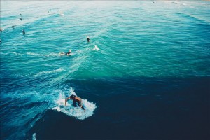 waves-surfing-surfers